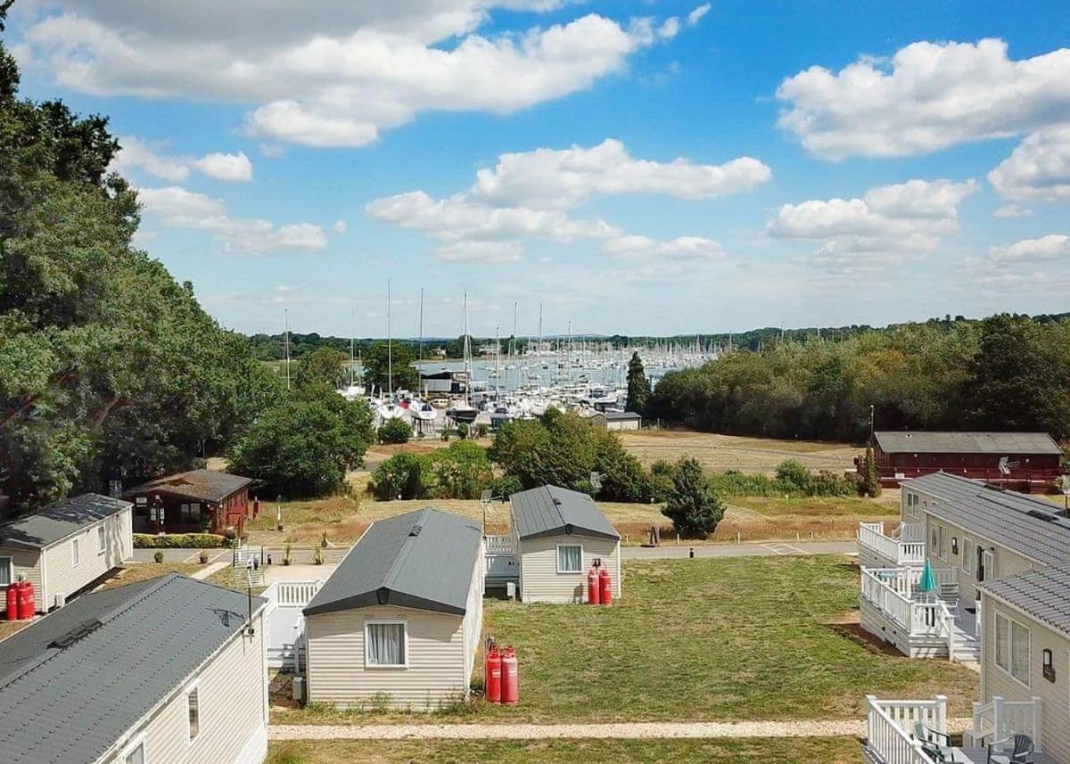 Mercury Yacht Harbour And Holiday Park Lower Swanwick Eksteriør bilde