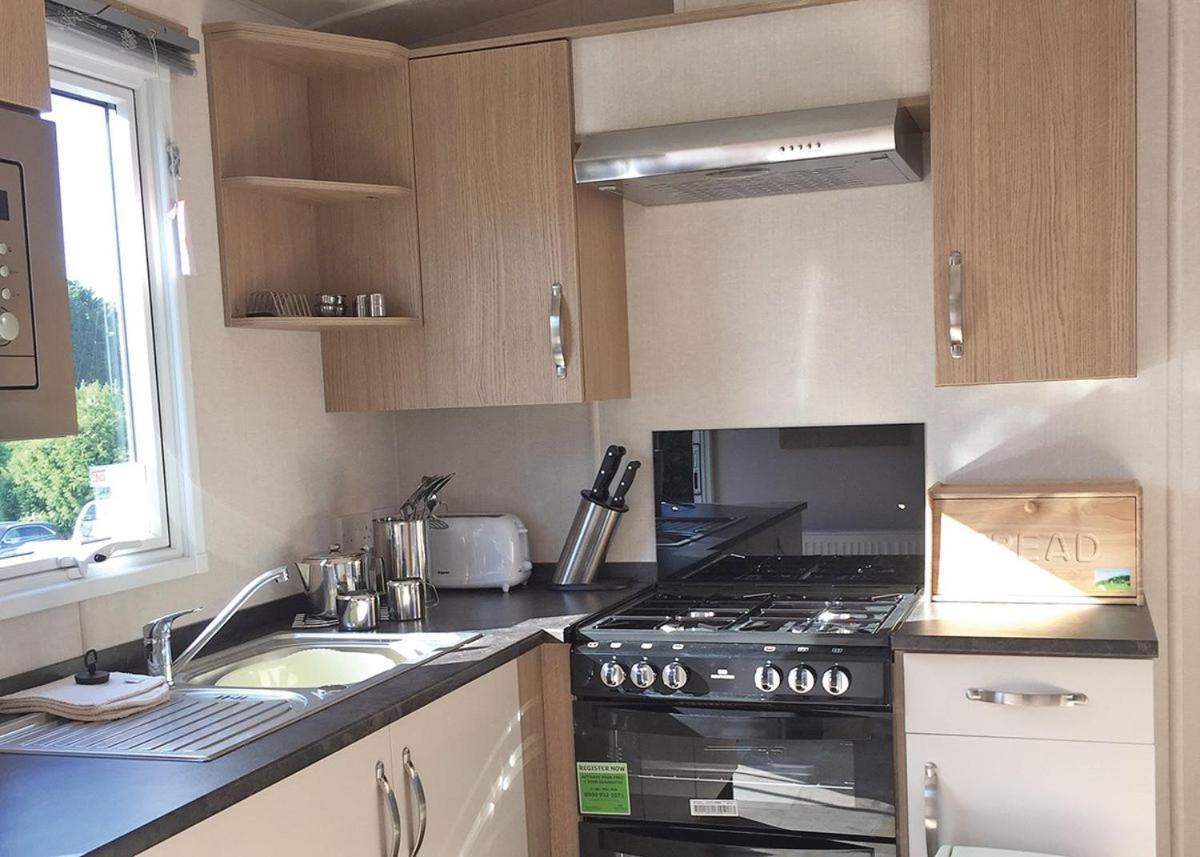 Mercury Yacht Harbour And Holiday Park Lower Swanwick Eksteriør bilde