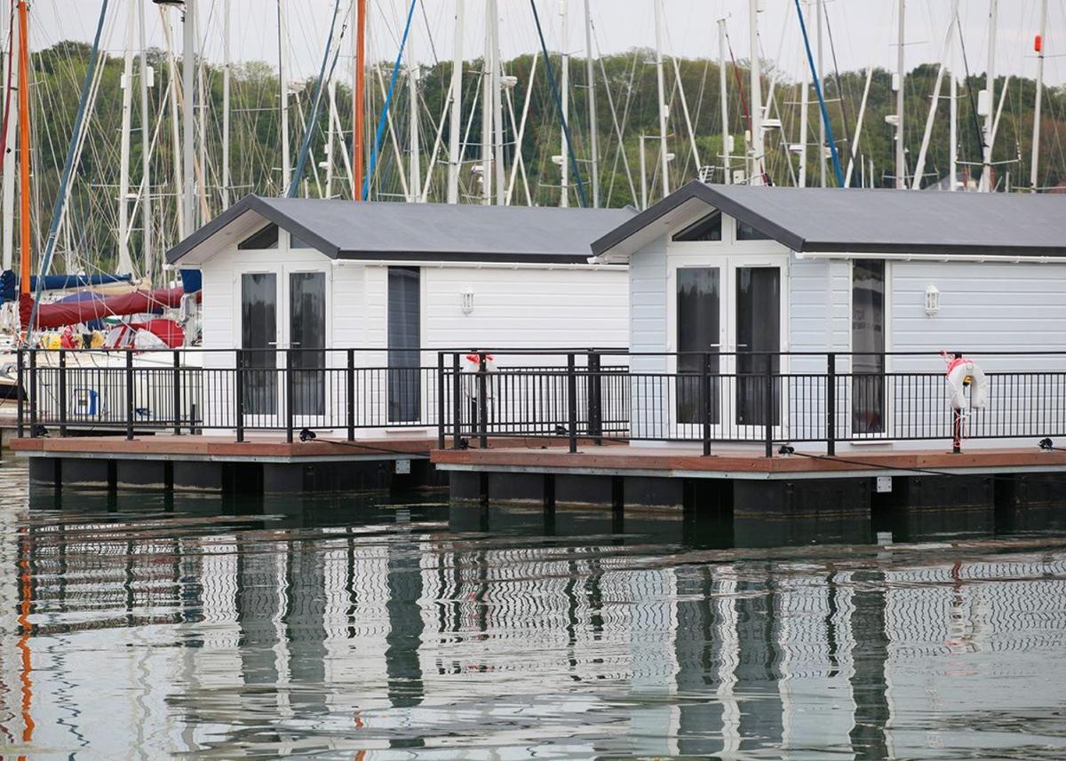 Mercury Yacht Harbour And Holiday Park Lower Swanwick Eksteriør bilde